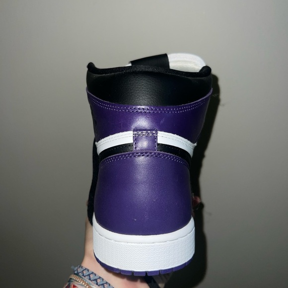 Air Jordan 1 Retro High OG “Court Purples” Perfect Condition, Comes with tag - Picture 3 of 7